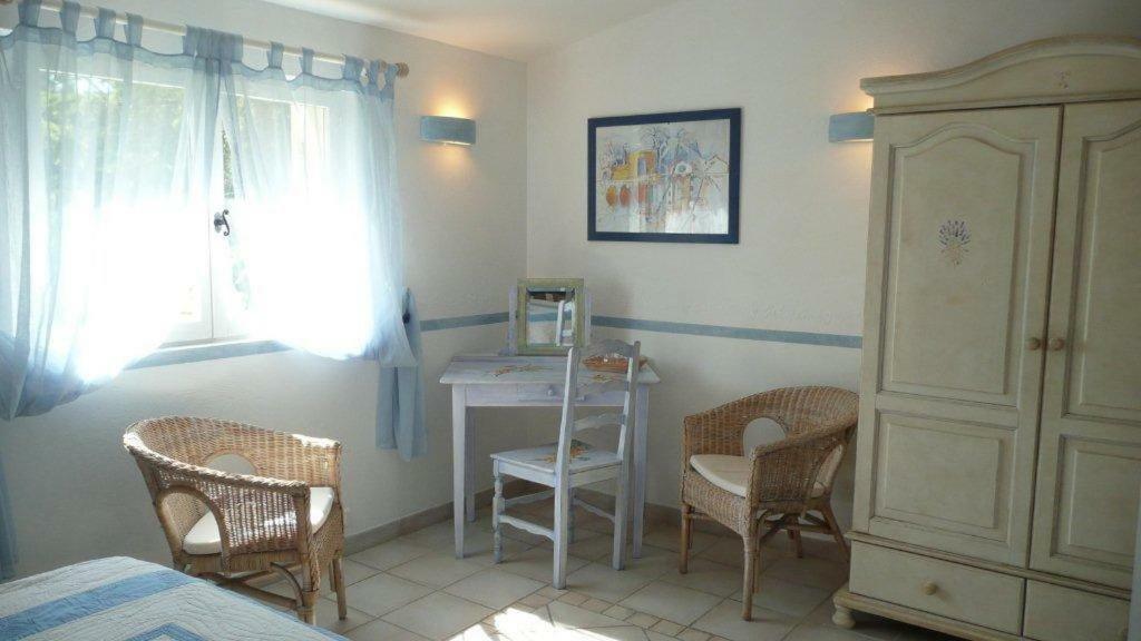 Les Chambres Des Taillades Les Taillades Ngoại thất bức ảnh