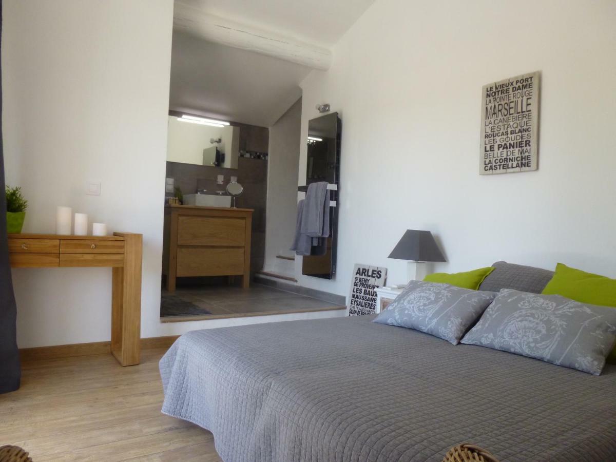 Les Chambres Des Taillades Les Taillades Ngoại thất bức ảnh